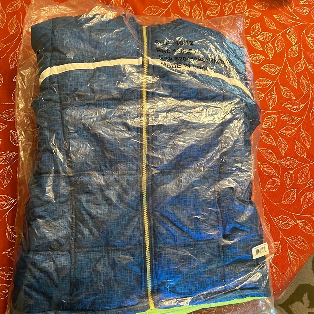 BRAND NEW Blue Kids Puffer Coat
